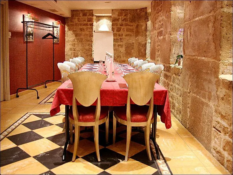 **** Hotel Maison Eugenie Paris France