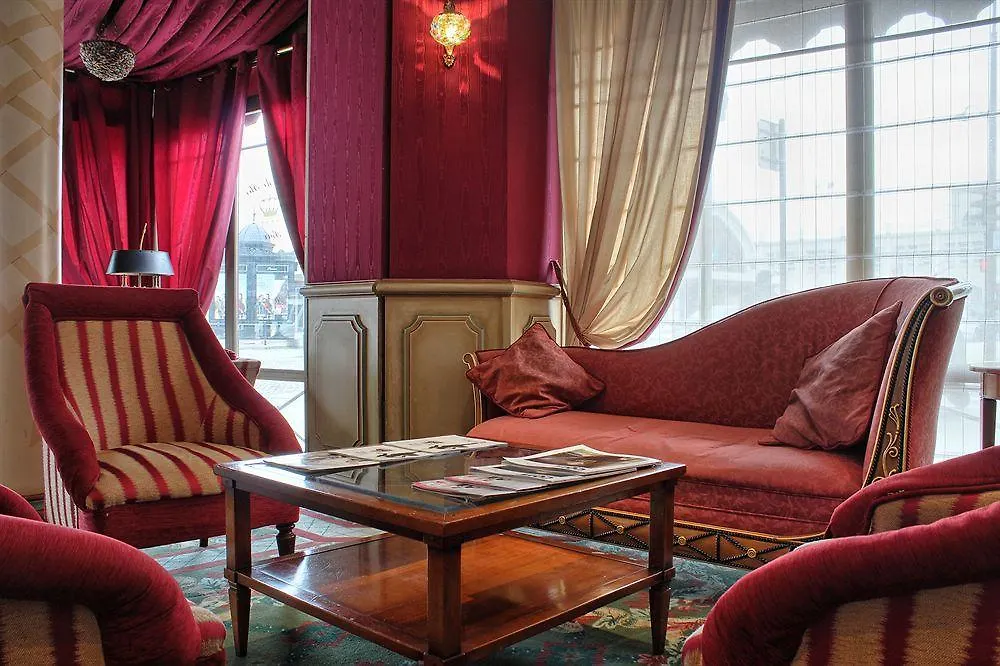 Maison Eugenie Paris