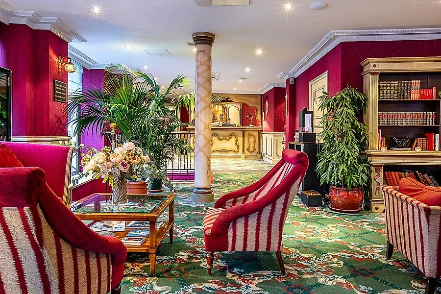 **** Hotel Maison Eugenie Paris France