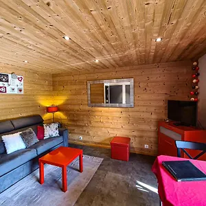 Appartement Studio 71 - Vue Montagne, Centre Village La Clusaz&pied Des Pistes - Aravistour