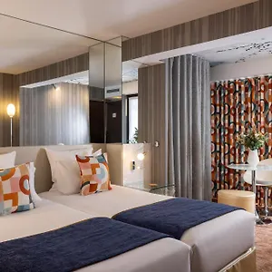 Le 7 Eiffel By Malone Hotell