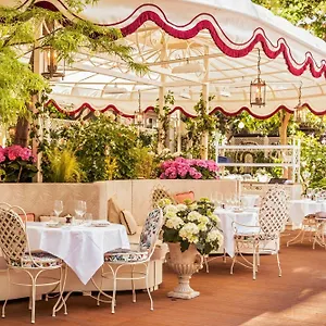 4* Hotel Renaissance Nobel Tour Eiffel