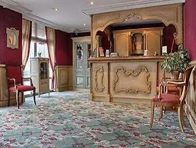 Maison Eugenie Paris Fransa