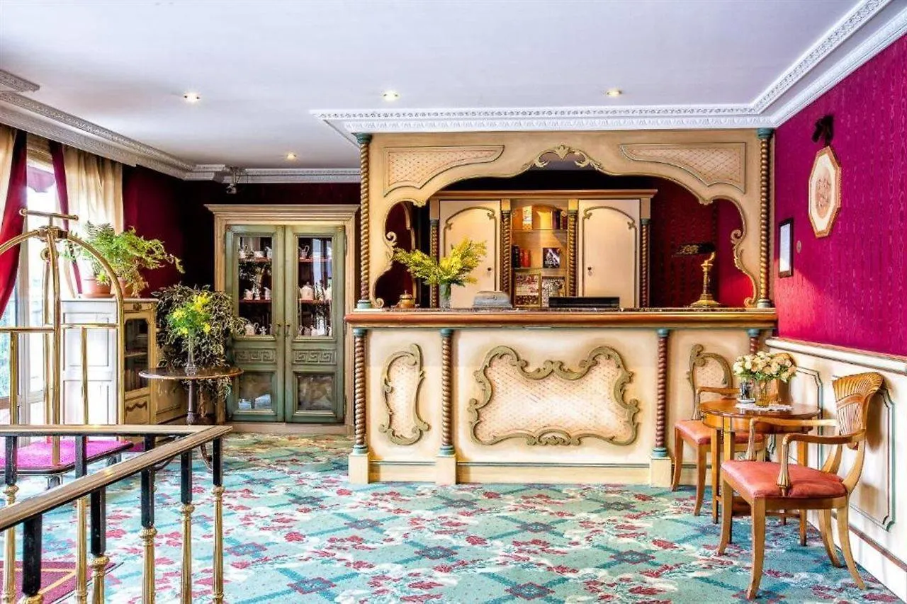 **** Hotel Maison Eugenie Paris France