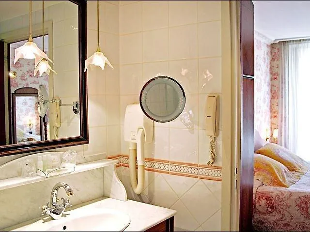 Hotell Maison Eugenie Paris